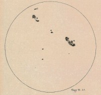 Dibujo histórico de manchas solares usado para estudiar la rotación del Sol.
