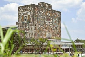 Claudia Sheinbaum en el contexto de su etapa universitaria en la UNAM