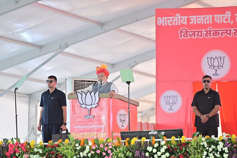 Narendra Modi durante un acto público en India, imagen representativa de su liderazgo y comunicación política